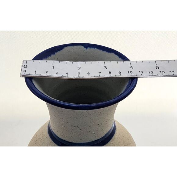 VASE-TONALA-MEXICAN-Cream Rough Finish-Blue Trim-Bird-Hand Painted-8" Tall - Picture 9 of 9